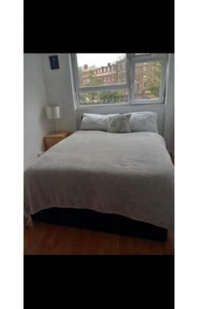 Room in central London